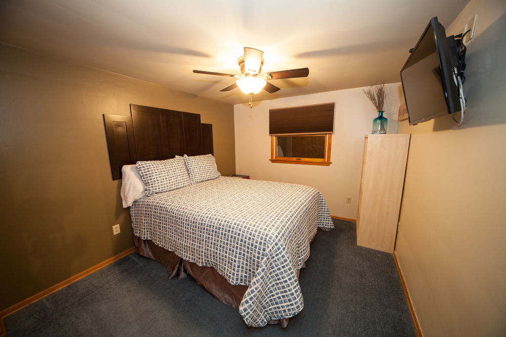 Log Cabin Lodge & Suites Jones Mills Zewnętrze zdjęcie